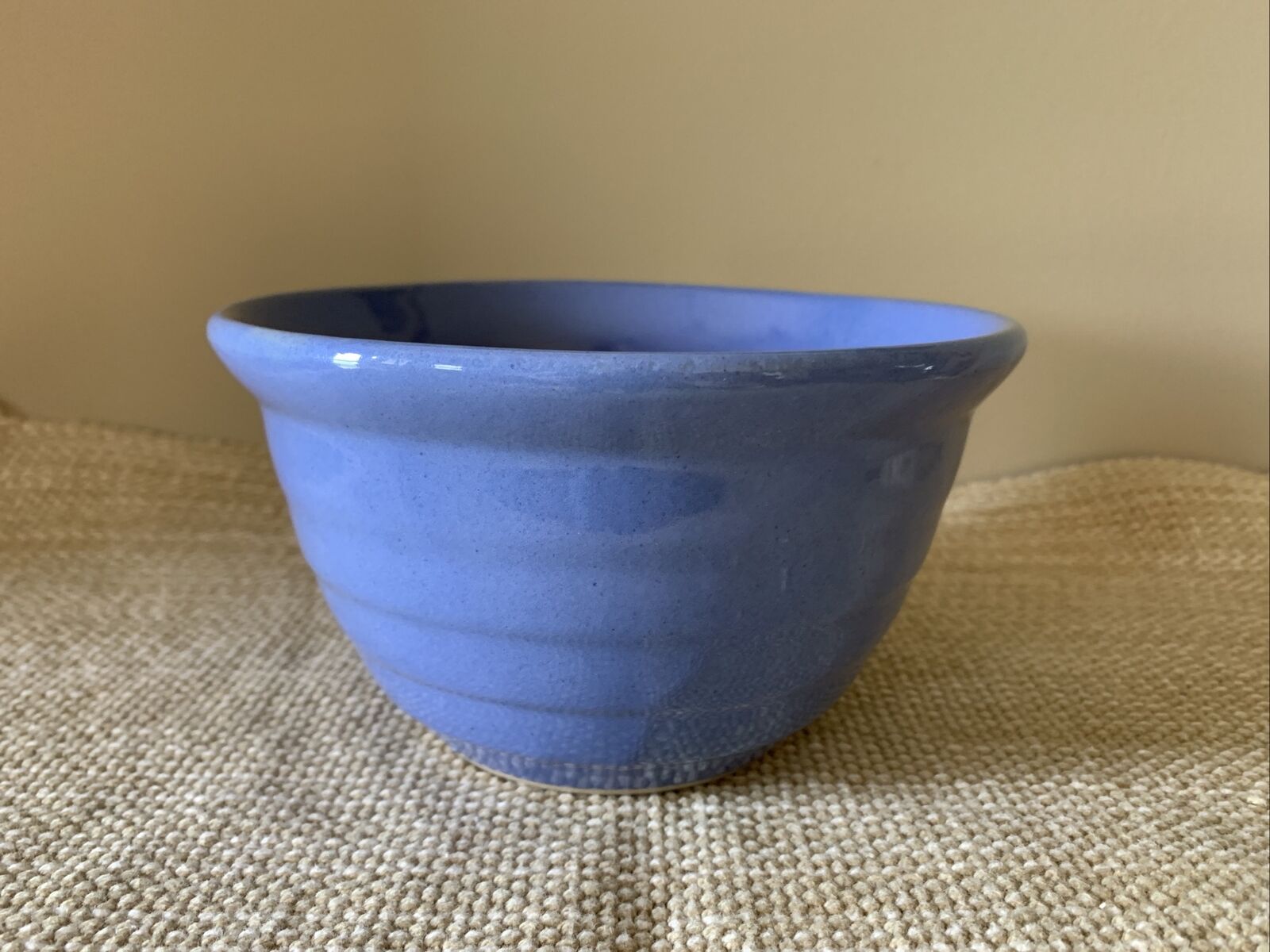 Maple Leaf Monmouth Usa Pottery Stoneware 5" Blue Ribbed Beehive Bowl Vintage