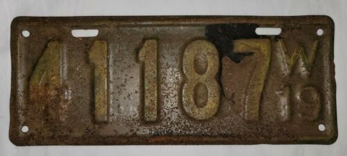 1919 Wisconsin State License Plate