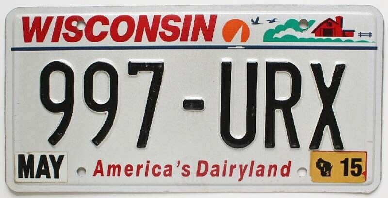 Wisconsin 2015 License Plate, Dairy Farm Scene, 997 Urx