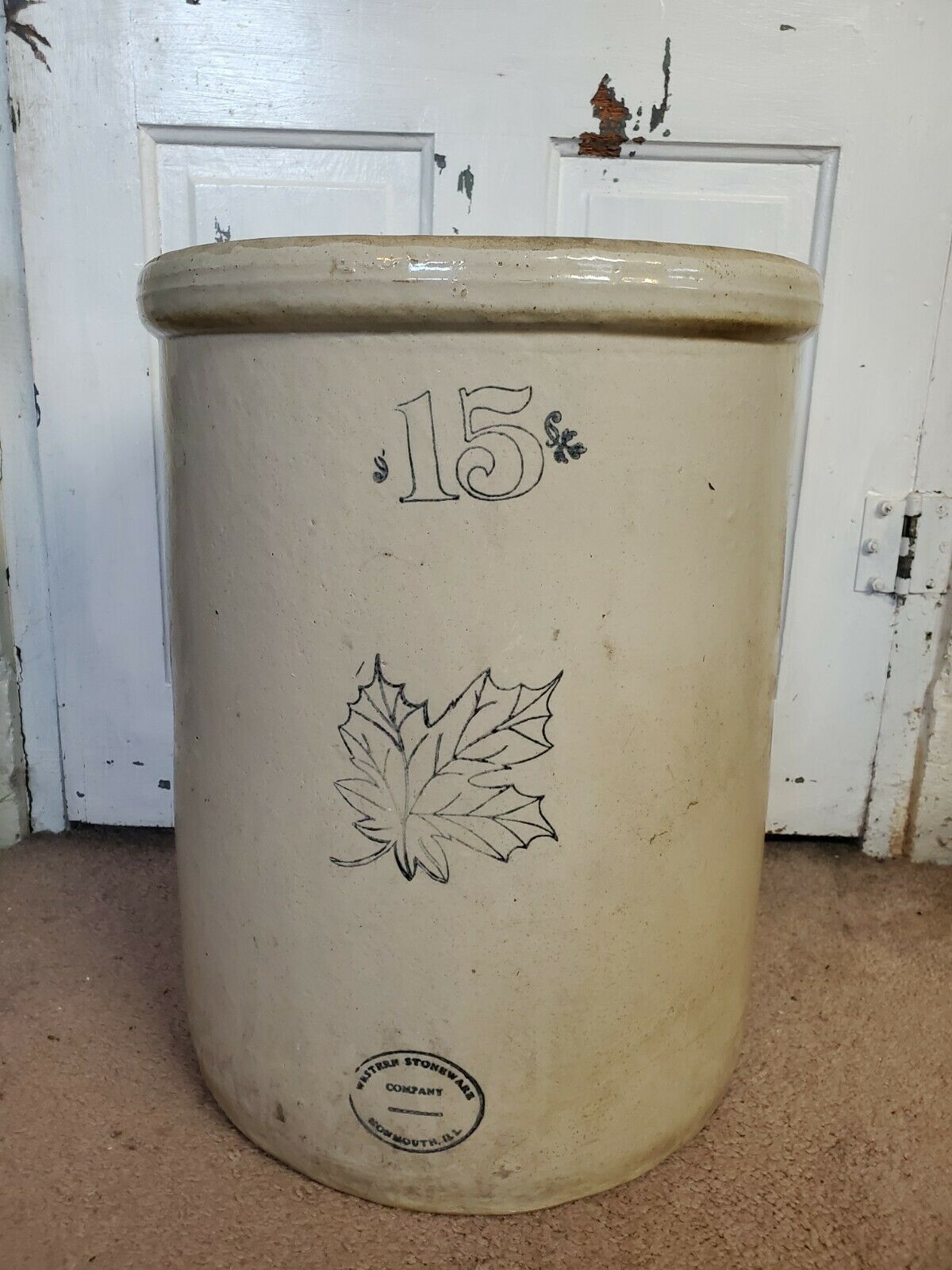 Antique Western Stoneware Co. 15 Gallon Crock