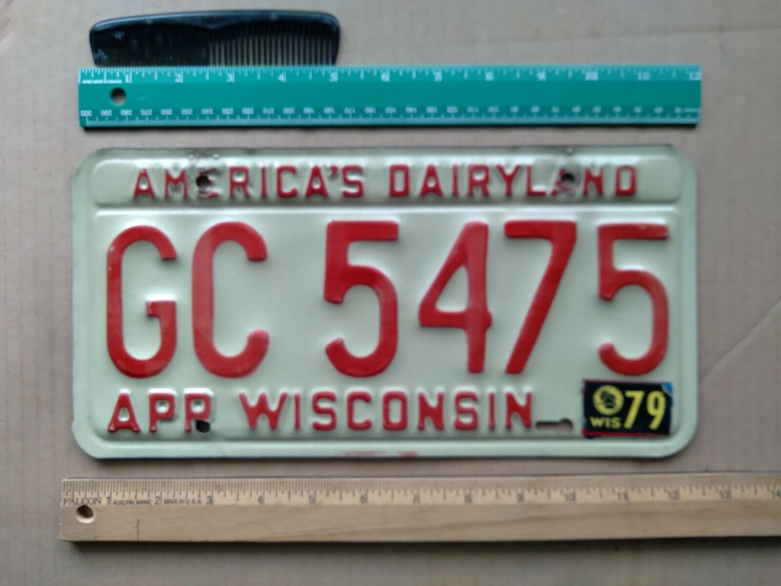 License Plate, Wisconsin, 1973, 1979 Sticker, Gc 5475